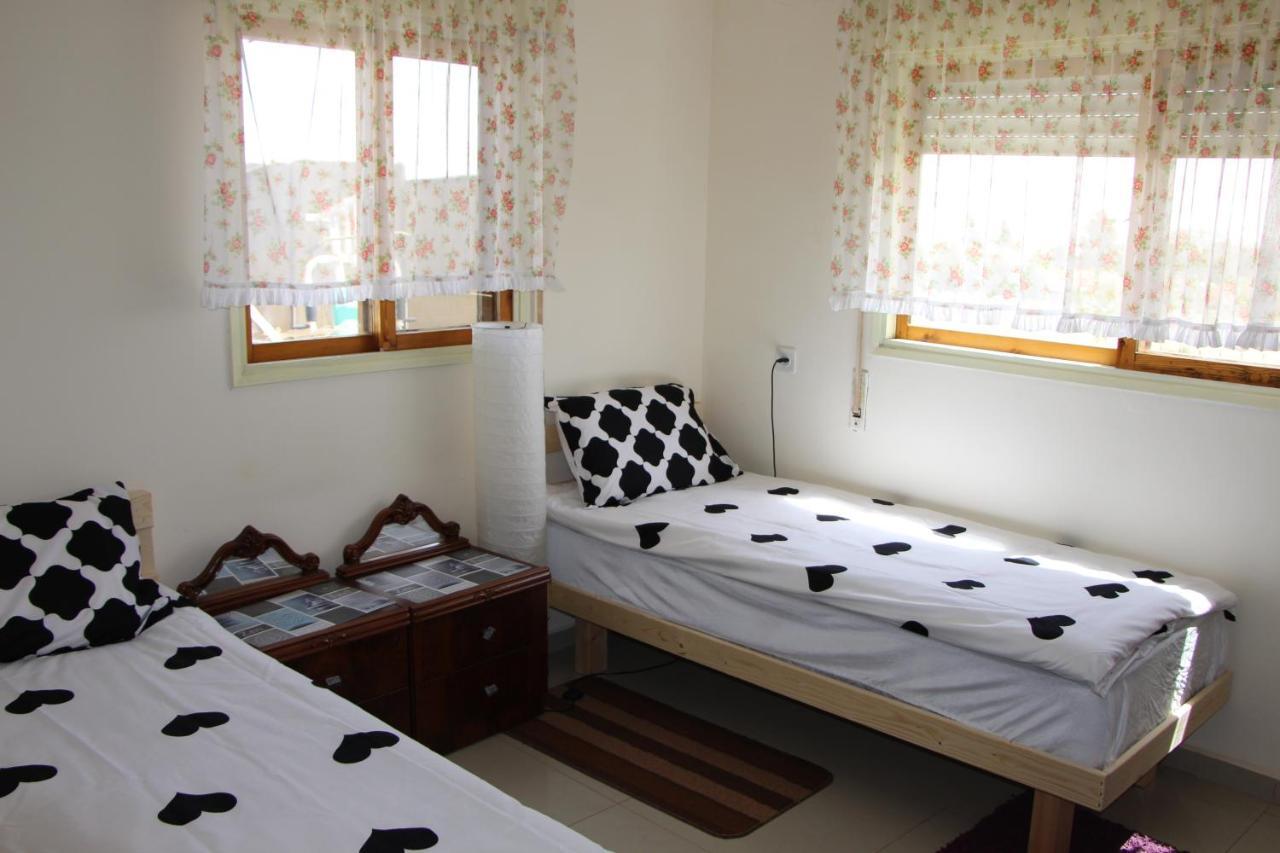 Nof Apartment Arad Eksteriør billede